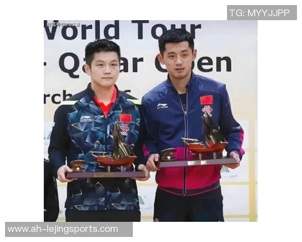 张继科:接发球花里胡哨只合适马龙 樊振东拧拉搓就满足横扫对手 张继科:接发球花里胡哨只合适马龙 樊振东拧拉搓就满足横扫对手