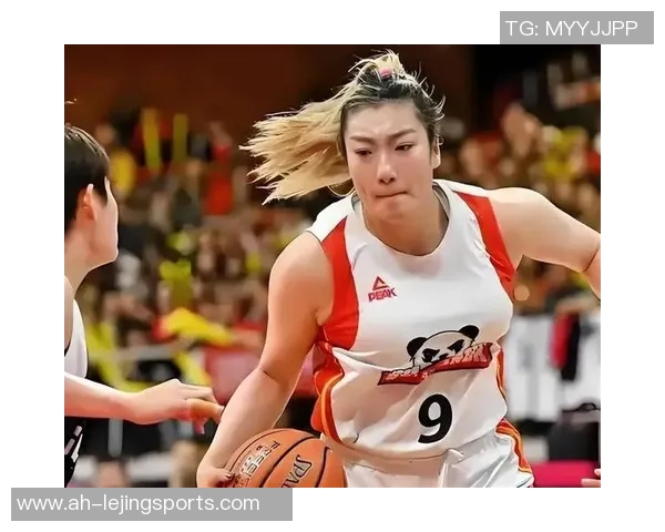 李梦离别WCBA！球迷：20多岁巅峰时躺平，30多岁欠好找工作才留洋